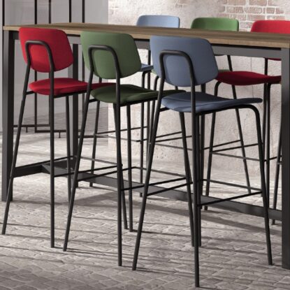 Ensemble table ViennaBar et tabourets BarLago