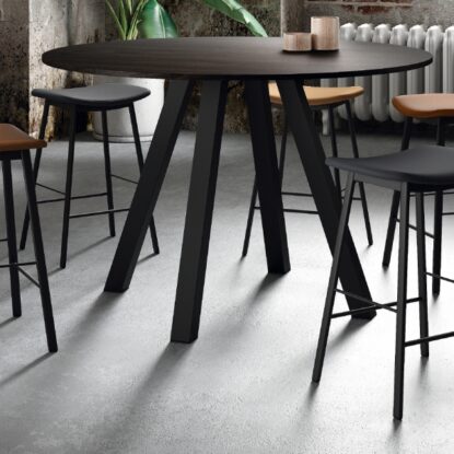 Set tafel Veneto en stoelen BarAmi