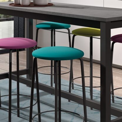 Set tafel ViennaBar en barkrukken BarNantes