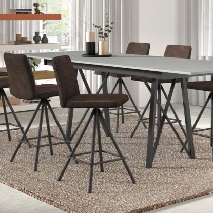 Set tafel Wacko2.0 en stoelen BarPinot en Pinot