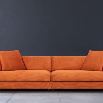 Motive Sofa